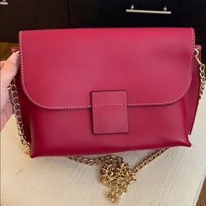 BEAUTIFUL 💯 Spanish handmade leather bag w/chain